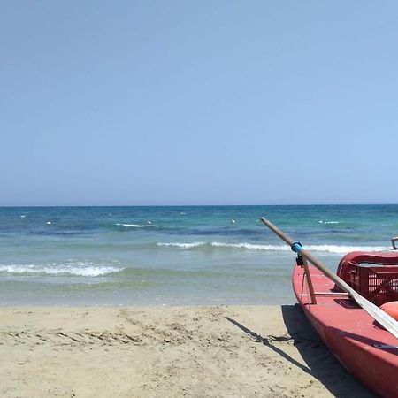 Centro Vacanze Lido Smeraldo Frigole Bagian luar foto
